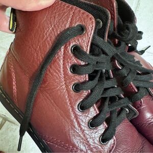 Dr. Martens Air Wair 7-Eye Cherry Red Smooth Leather Lace Up Boots Womens Sz 6